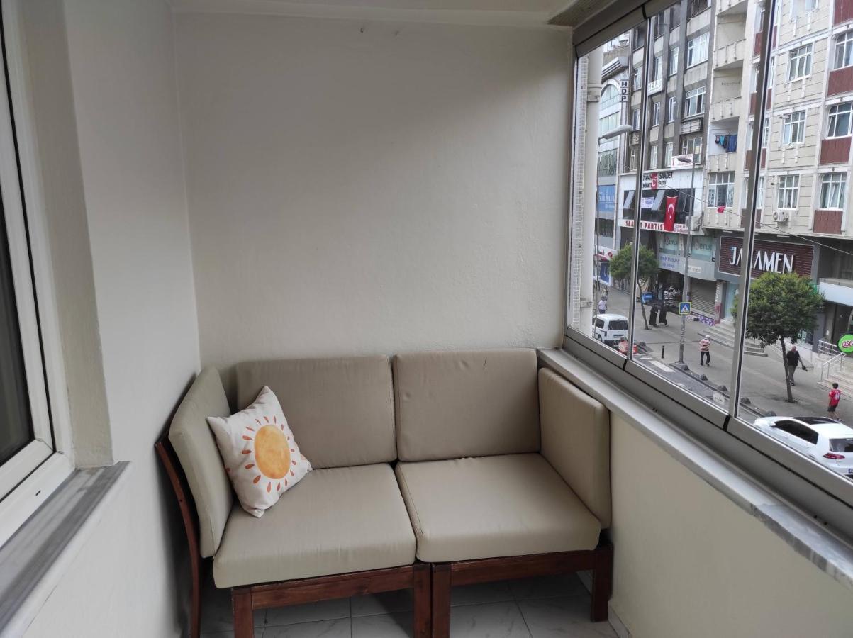 5 Minutes To Subway Apartamento Istambul Exterior foto