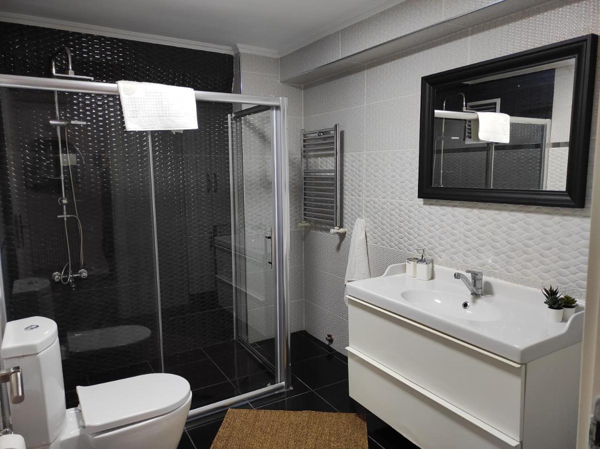 5 Minutes To Subway Apartamento Istambul Exterior foto