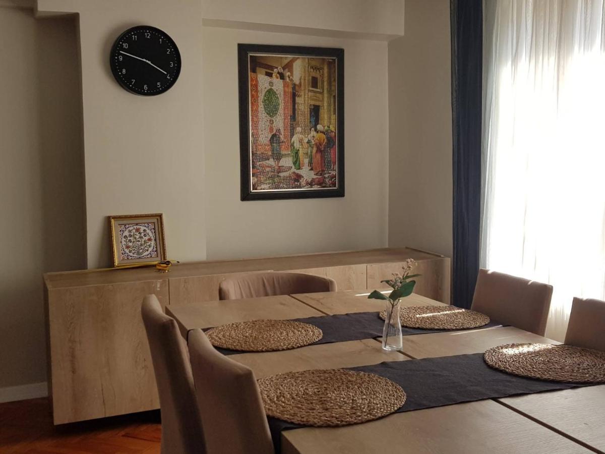 5 Minutes To Subway Apartamento Istambul Exterior foto